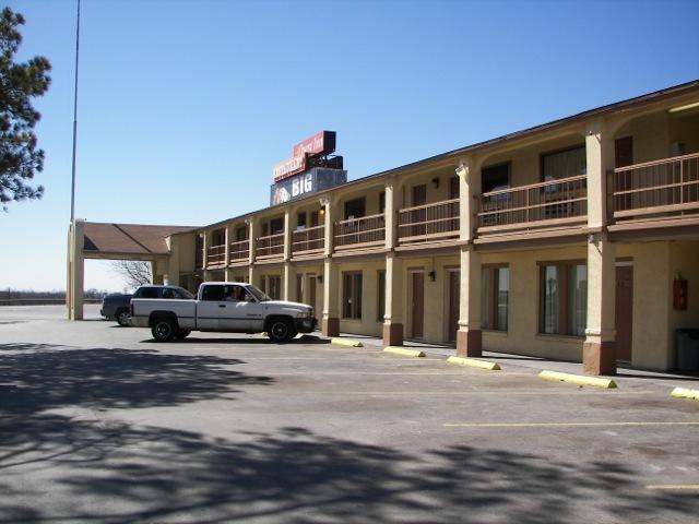 Quest Inn Weatherford Exterior photo